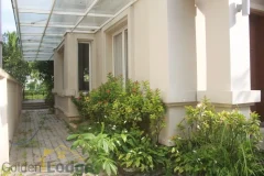 Spacious Vinhomes Riverside villa for rent with furnished nearby BIS 3