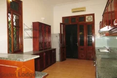Tay Ho house for rent with 4 bedrooms, 300m2 with unfurnished 5