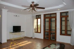 Terraced house in Tay Ho district for rent with swimming pool 5