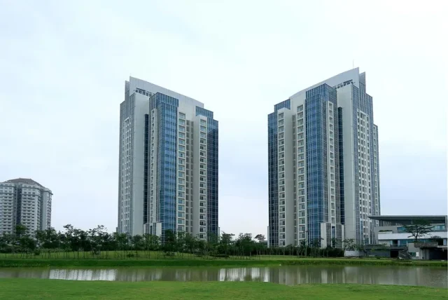 The Link L1 – L2 Apartment Complex Ciputra
