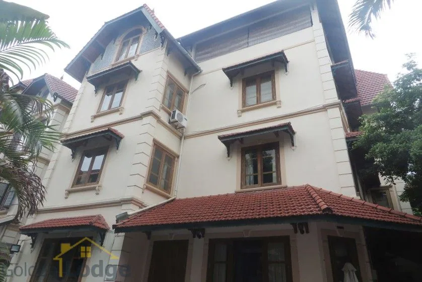 Unfurnished Tay Ho house rental in To Ngoc Van street Hanoi 1