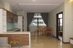 Unique 2 + 1 bedroom apartment rental in Trang An Complex furnished 4