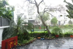 Villa in Vinhomes Riverside rental near BIS school, 4 bedrooms 7