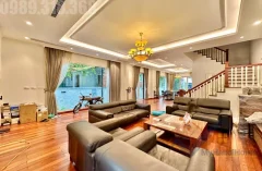 Vinhomes Riverside rent with 4 bedrooms and furnished 2