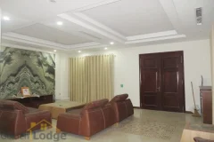 Vinhomes Riverside villa rental 4 bedrooms, 4 bathrooms furnished 3