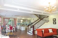 Vinhomes Riverside villa with 3 bedrooms, 4 bathrooms to rent 3