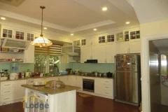 Vinhomes Riverside villa with 3 bedrooms, 4 bathrooms to rent 7