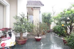 Vinhomes Riverside villa with 5 bedrooms furnished, garden 1
