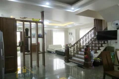 Vinhomes Riverside villa with 5 bedrooms furnished, garden 6