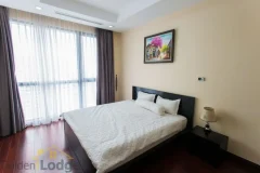 Vinhomes Royal City apartment with 2 bedrooms, 2 bathroom, 124m2 4