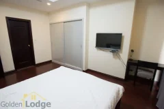Vinhomes Royal City apartment with 2 bedrooms, 2 bathroom, 124m2 5