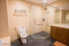 Vinhomes Royal City apartment with 2 bedrooms, 2 bathroom, 124m2 6