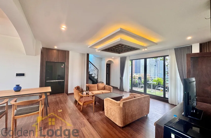 Westlake view Duplex apartment in Tay Ho for rent with 4-bedroom 1