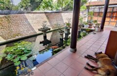 Wooden stilt house for rent in Ngoc Thuy, Long Bien