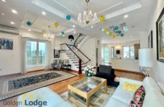 Furnished villa in Vinhomes Riverside for rent nearby BIS Hanoi 4beds