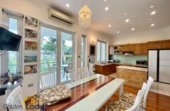 Furnished villa in Vinhomes Riverside for rent nearby BIS Hanoi 4beds