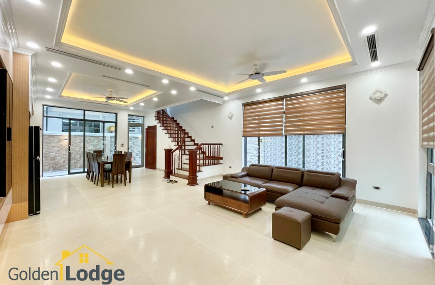 House in Vinhomes Harmony for rent near Vinschool 4beds