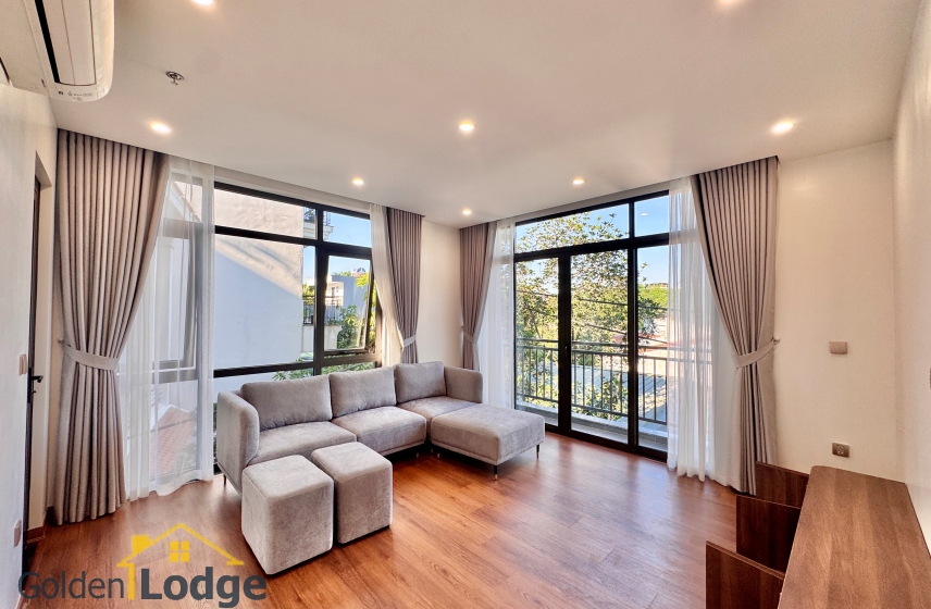 Modern apartment with 2 bedroom in Tu Hoa, Tay Ho for rent