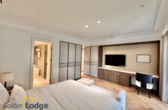 Rent 2 bedroom apartment in Hoan Kiem near Vincom Ba Trieu